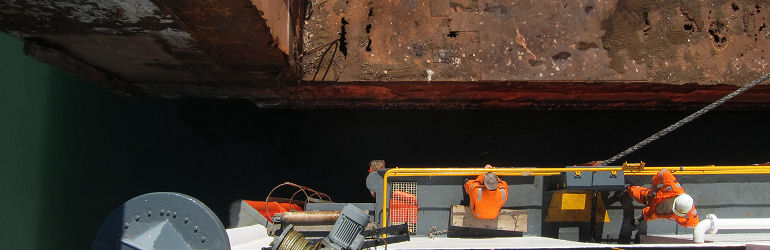 SF drydock transport on Tern - A tight fit